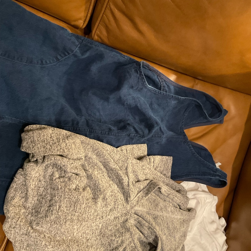 Aritzia shirt sale set